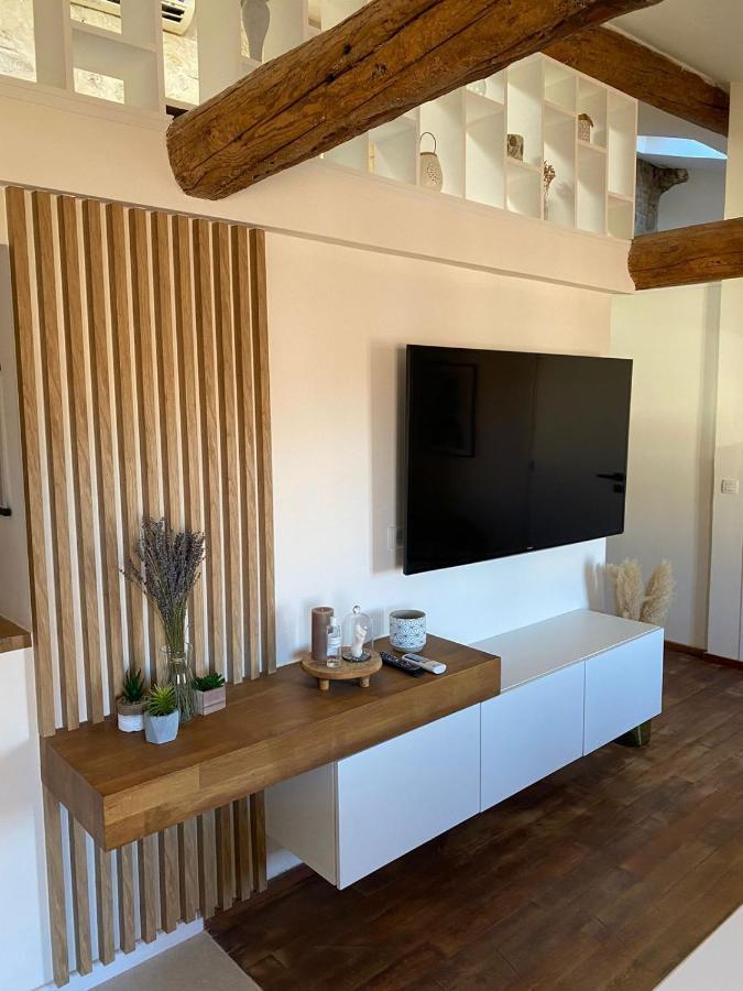Apartment With Mediterranean Charm In The Heart Of The Provencal Market Антиб Екстериор снимка