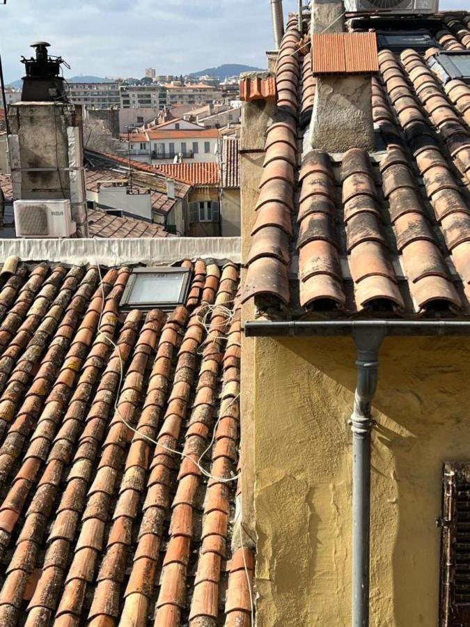 Apartment With Mediterranean Charm In The Heart Of The Provencal Market Антиб Екстериор снимка
