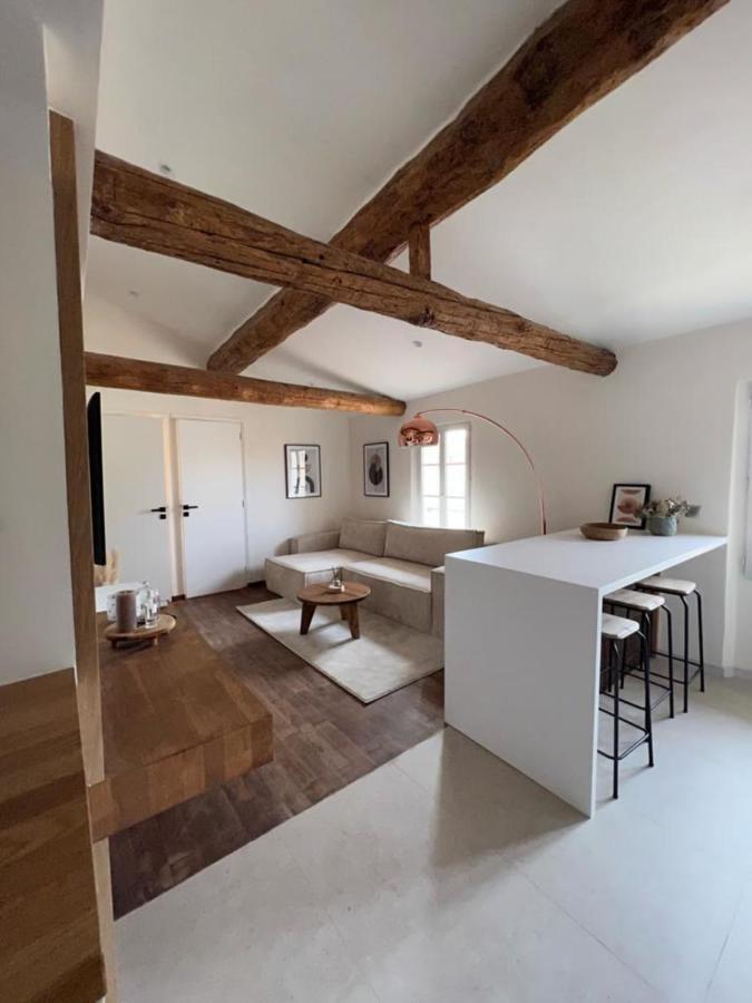 Apartment With Mediterranean Charm In The Heart Of The Provencal Market Антиб Екстериор снимка